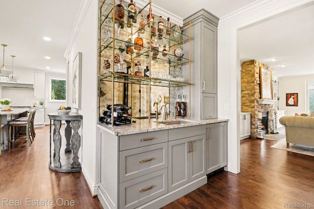 960 Hill Hollow Lane, Milford Charter Township, MI 48381