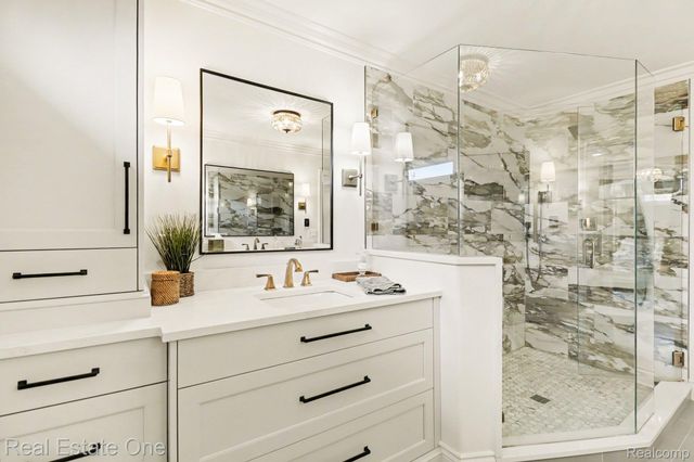 960 Hill Hollow Lane, Milford Charter Township, MI 48381