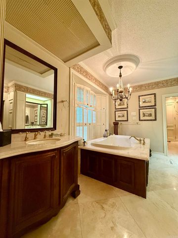 935 Brookridge Drive, Camden, AR 71701