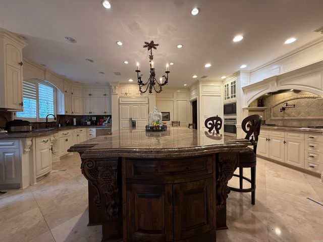 935 Brookridge Drive, Camden, AR 71701
