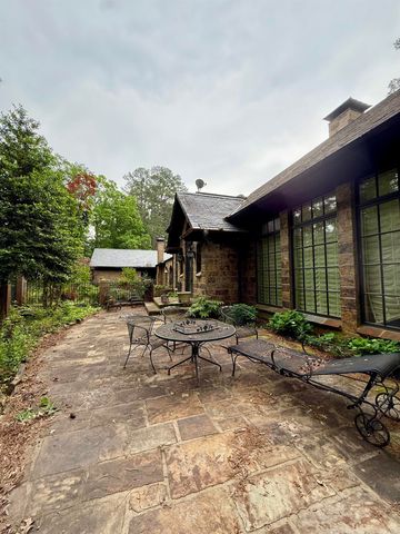 935 Brookridge Drive, Camden, AR 71701