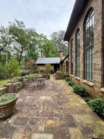 935 Brookridge Drive, Camden, AR 71701