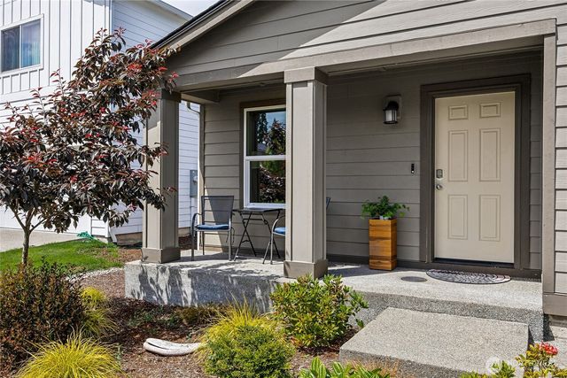4369 SE Woodford Court, Port Orchard, WA 98366