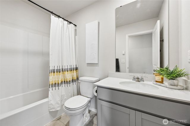 4369 SE Woodford Court, Port Orchard, WA 98366