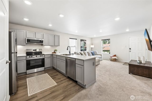 4369 SE Woodford Court, Port Orchard, WA 98366