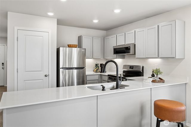 4369 SE Woodford Court, Port Orchard, WA 98366