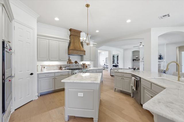 105 Bee Caves Road, Lucas, TX 75002