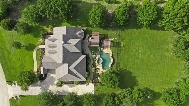 105 Bee Caves Road, Lucas, TX 75002