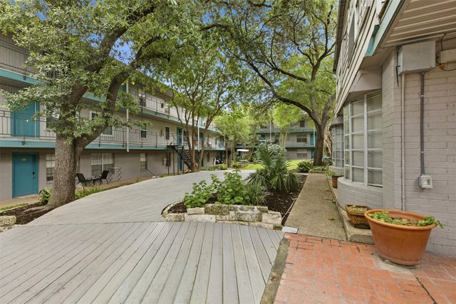 300 Crockett ST 315, Austin, TX 78704