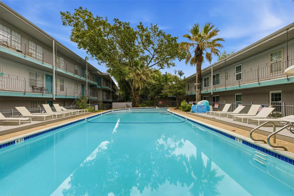 300 Crockett ST 315, Austin, TX 78704