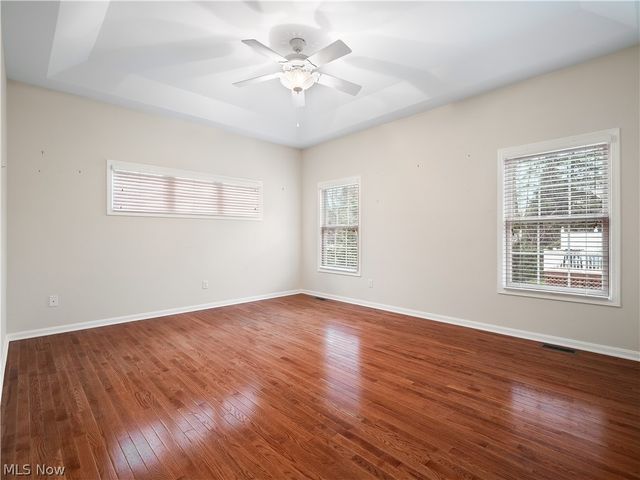 20 Somerset Drive, Rocky River, OH 44116