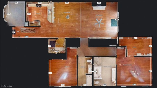 20 Somerset Drive, Rocky River, OH 44116