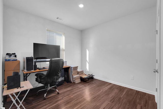 2 Nimitz Street, Greenville, SC 29609