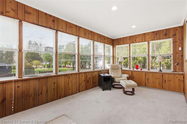 2729 Thomas Avenue, Berkley, MI 48072