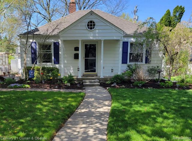 2729 Thomas Avenue, Berkley, MI 48072