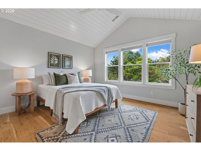 5437 Ne 37TH Ave, Portland, OR 97211