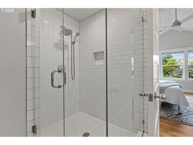 5437 Ne 37TH Ave, Portland, OR 97211