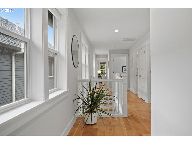 5437 Ne 37TH Ave, Portland, OR 97211