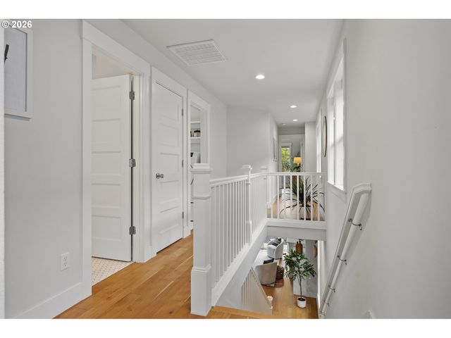 5437 Ne 37TH Ave, Portland, OR 97211