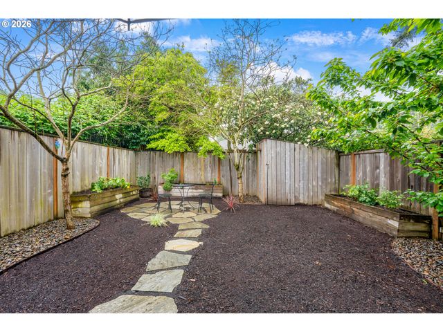 5437 Ne 37TH Ave, Portland, OR 97211