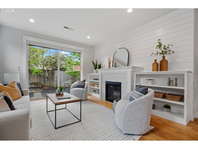 5437 Ne 37TH Ave, Portland, OR 97211