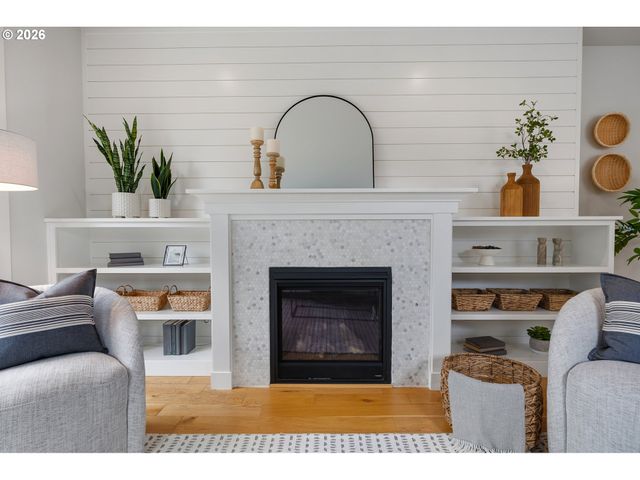 5437 Ne 37TH Ave, Portland, OR 97211