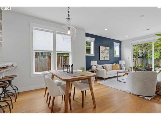 5437 Ne 37TH Ave, Portland, OR 97211