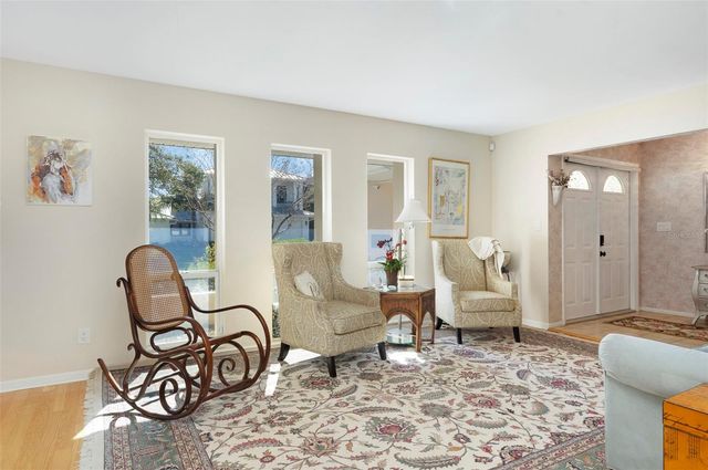 1845 72ND AVENUE NE, St Petersburg, FL 33702