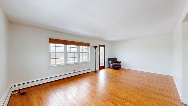 16433 State Highway 27, Ferryville, WI 54628