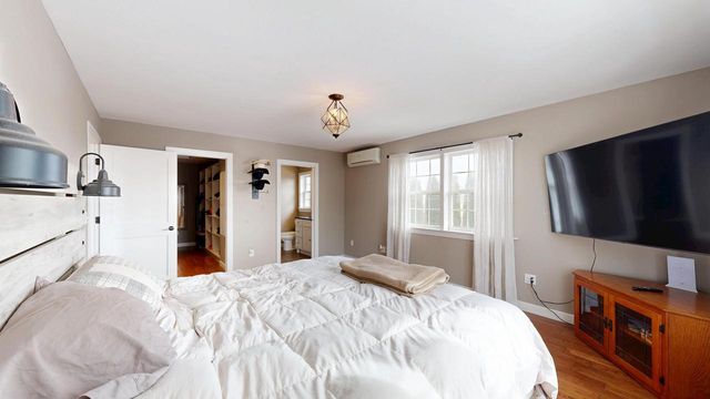 16433 State Highway 27, Ferryville, WI 54628