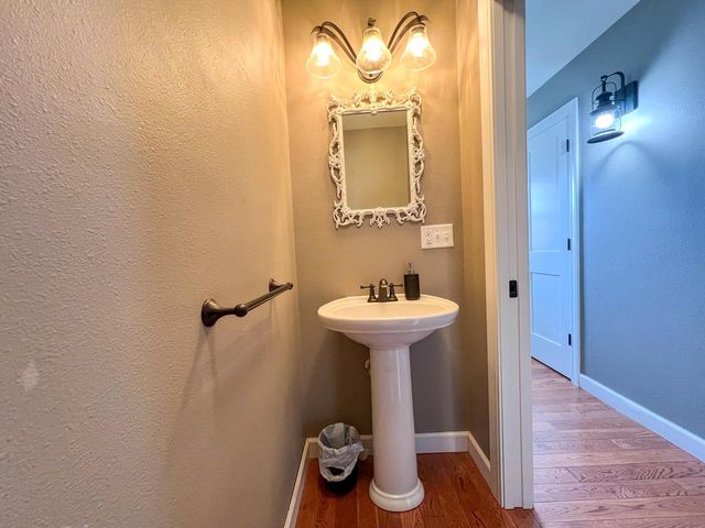 16433 State Highway 27, Ferryville, WI 54628