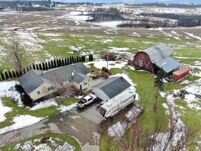 16433 State Highway 27, Ferryville, WI 54628