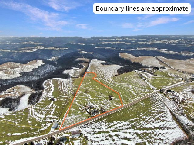 16433 State Highway 27, Ferryville, WI 54628