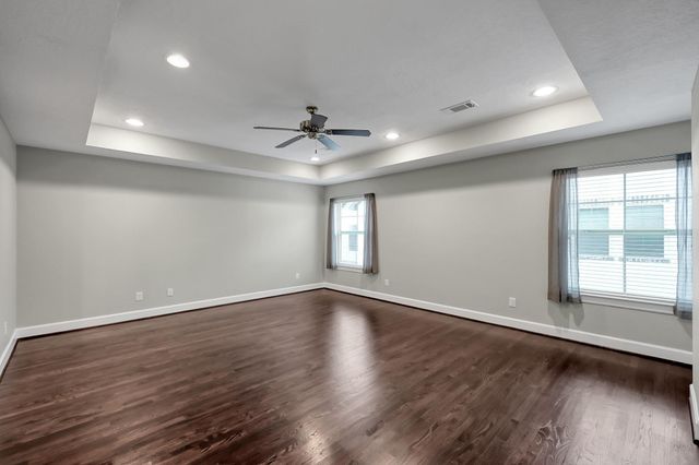 351 W 26th Street, Houston, TX 77008
