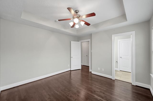 351 W 26th Street, Houston, TX 77008