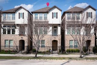 351 W 26th Street, Houston, TX 77008