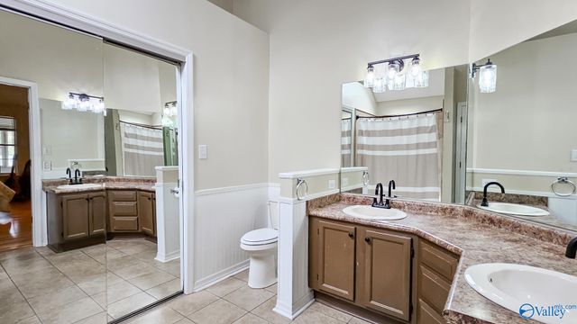 16541 Arbor Drive, Athens, AL 35613