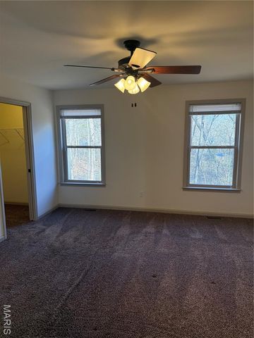 18 Wedgewood Drive, Union, MO 63084