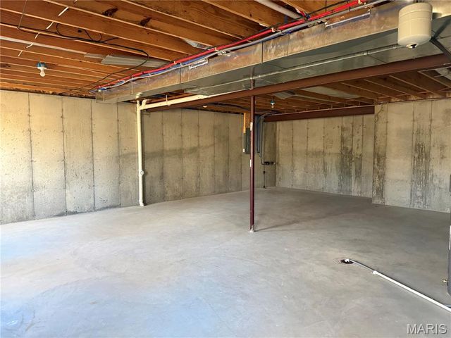 18 Wedgewood Drive, Union, MO 63084