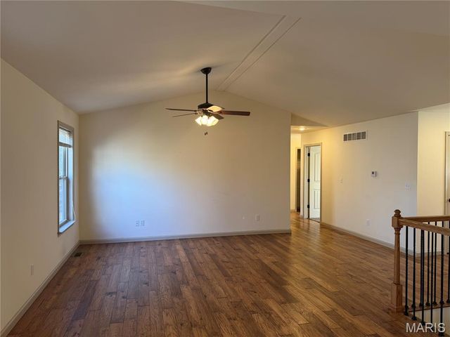 18 Wedgewood Drive, Union, MO 63084