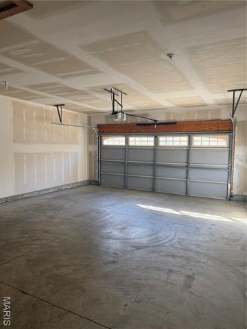 18 Wedgewood Drive, Union, MO 63084