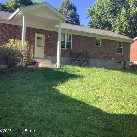 8313 Roseborough Rd, Louisville, KY 40228