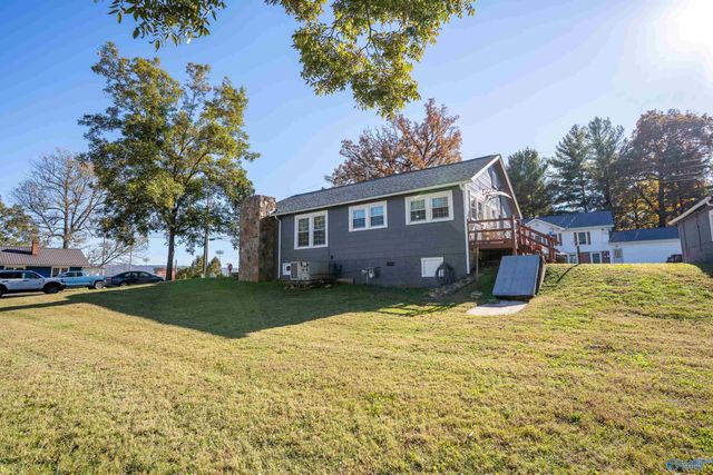 618 Elm Avenue, South Pittsburg, TN 37380
