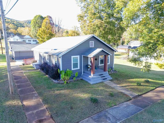 618 Elm Avenue, South Pittsburg, TN 37380