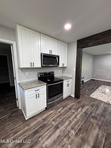 726 Henleyfield Mcneill Road, Carriere, MS 39426
