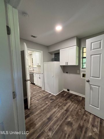 726 Henleyfield Mcneill Road, Carriere, MS 39426