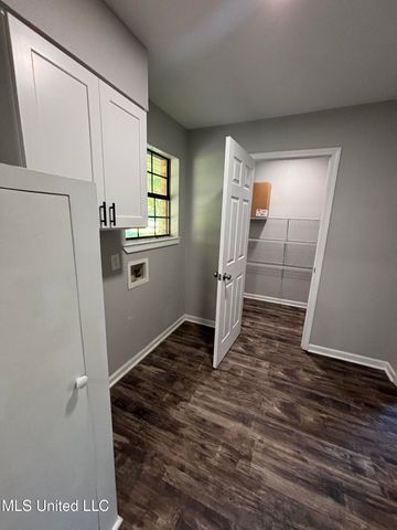 726 Henleyfield Mcneill Road, Carriere, MS 39426