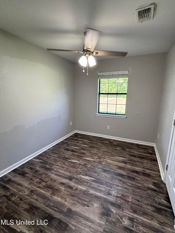 726 Henleyfield Mcneill Road, Carriere, MS 39426