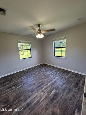 726 Henleyfield Mcneill Road, Carriere, MS 39426
