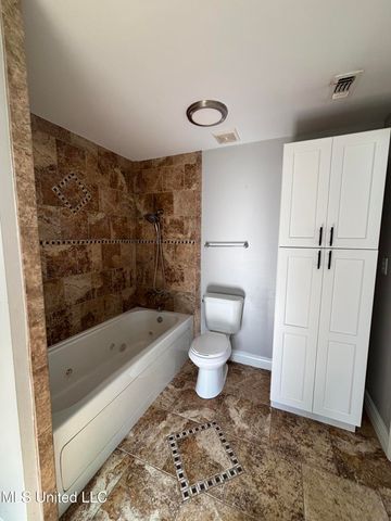 726 Henleyfield Mcneill Road, Carriere, MS 39426